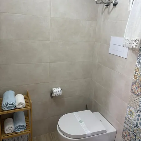 Santiago E Ian Apartament Maruggio